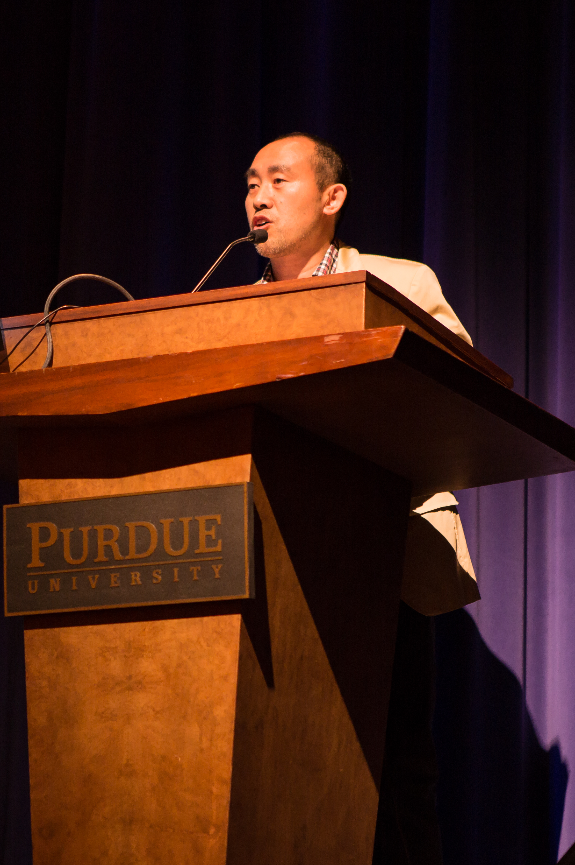 Professor Bingtao Song, Dean of School of Economics, Henan University