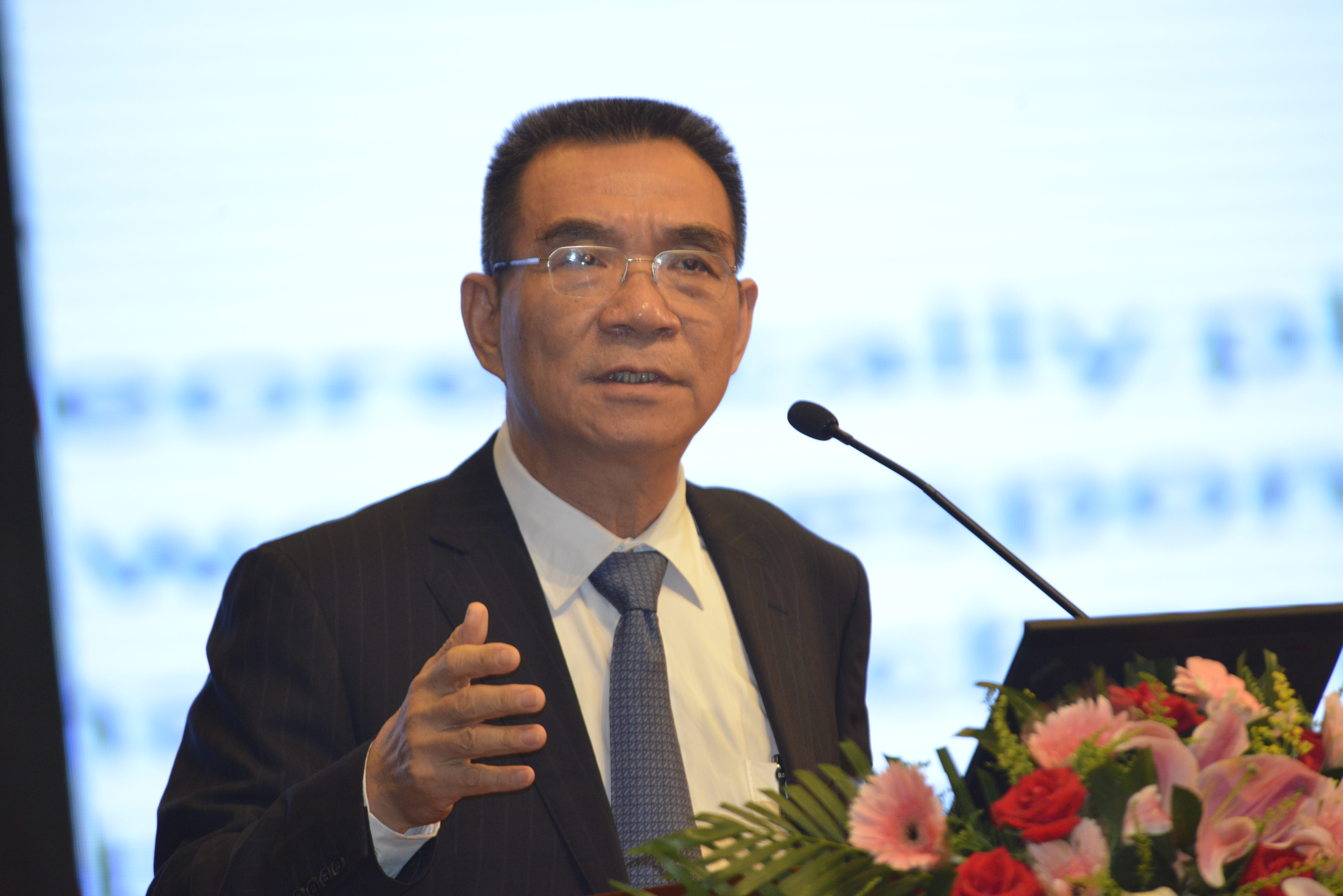 The distinguished Chinese economist Justin Yifu Lin at keynote speeches